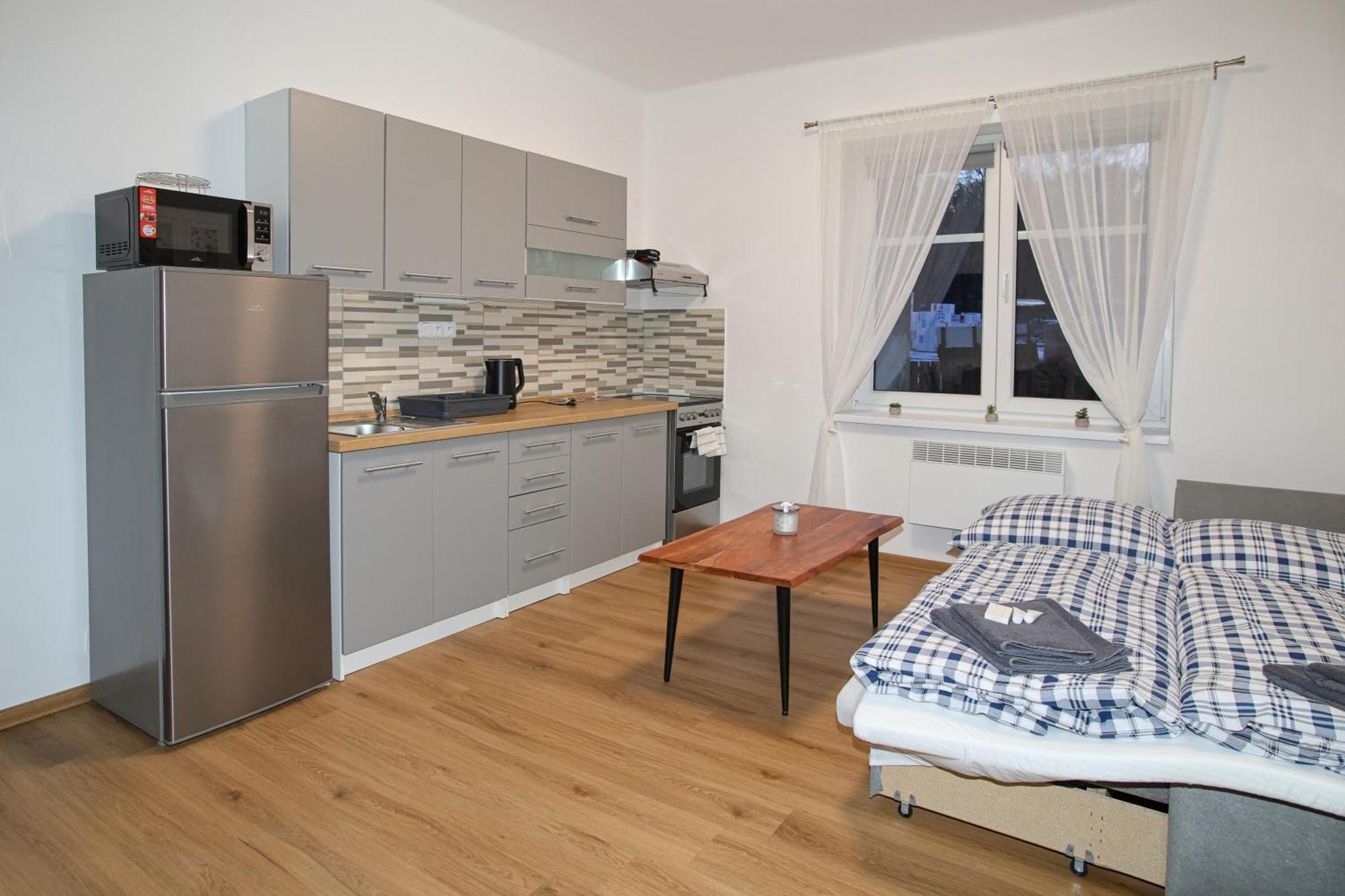 Daros * Dvůr Králové nad Labem